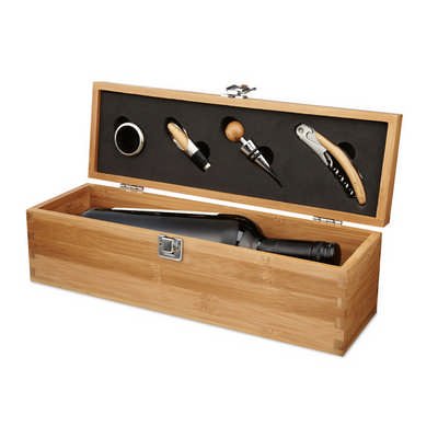 Wine set in bamboo gift box